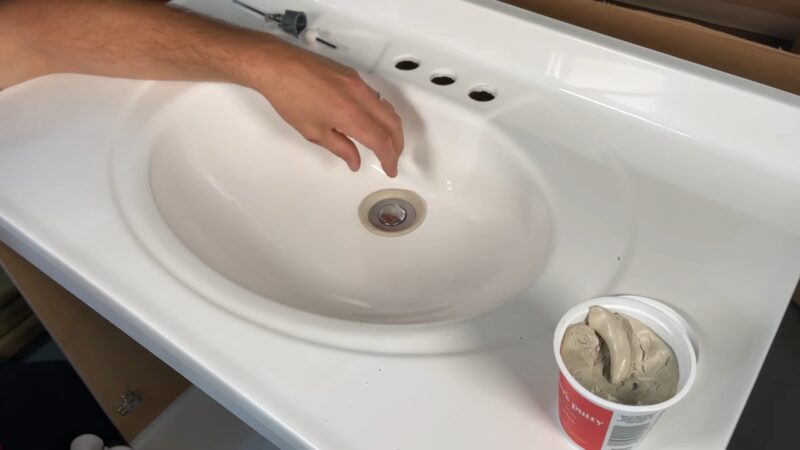 Plumber’s Putty