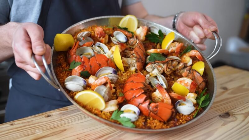 Spanish Paella pan