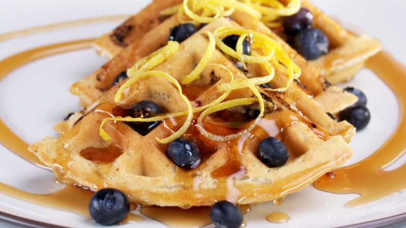 What is the best-cast iron waffle maker