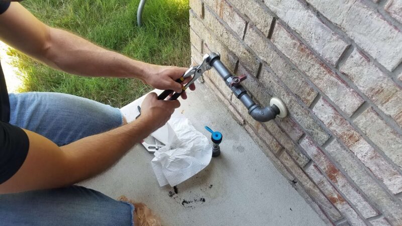 How to Connect a Gas Grill to a House Propane Line
