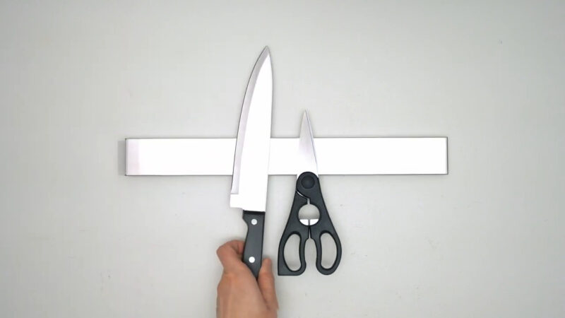 What Do You Need to Consider When Choosing a Magnetic Knife Holder