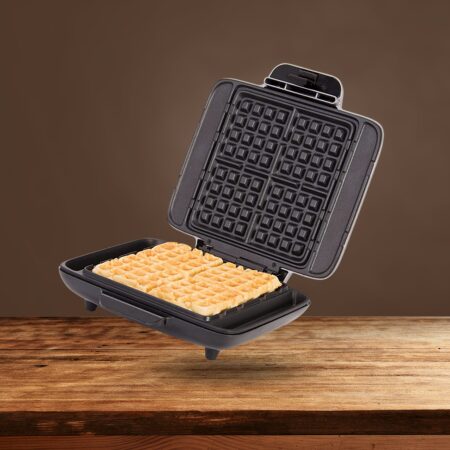 DASH No-Drip Belgian Waffle Maker