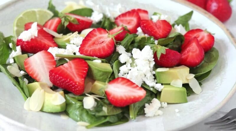 Strawberry Spinach Salad