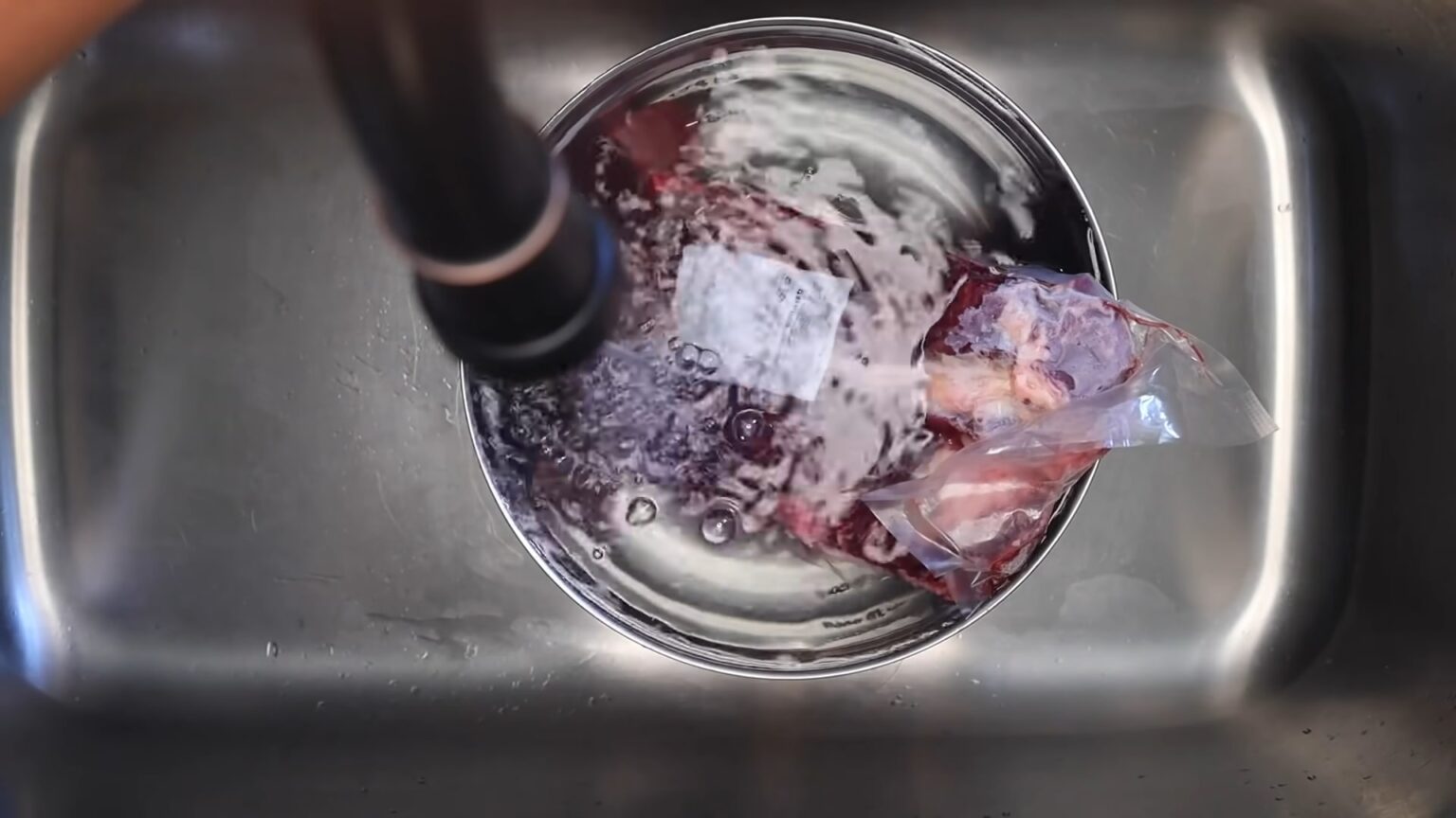 What Are Signs That Frozen Food Has Thawed and Been Refrozen