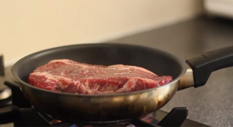 How to Cook the Perfect Steak At Home