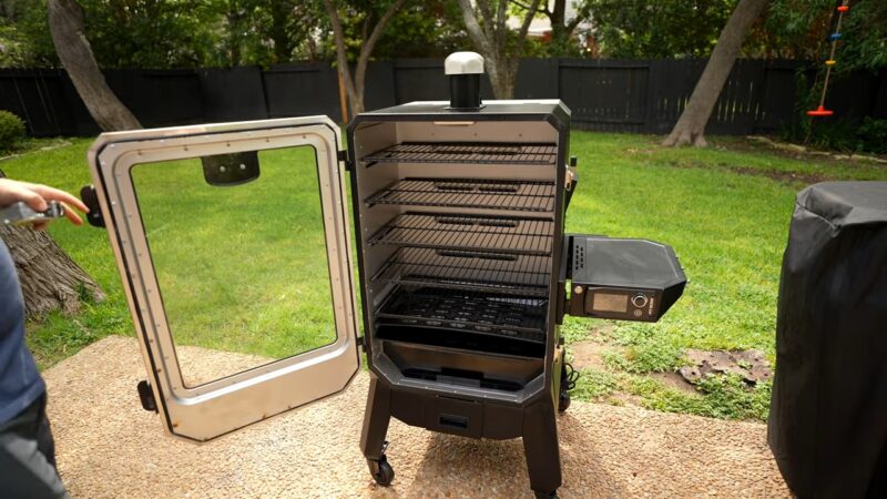 Vertical Smoker