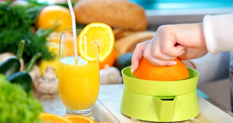 manual orange juice maker